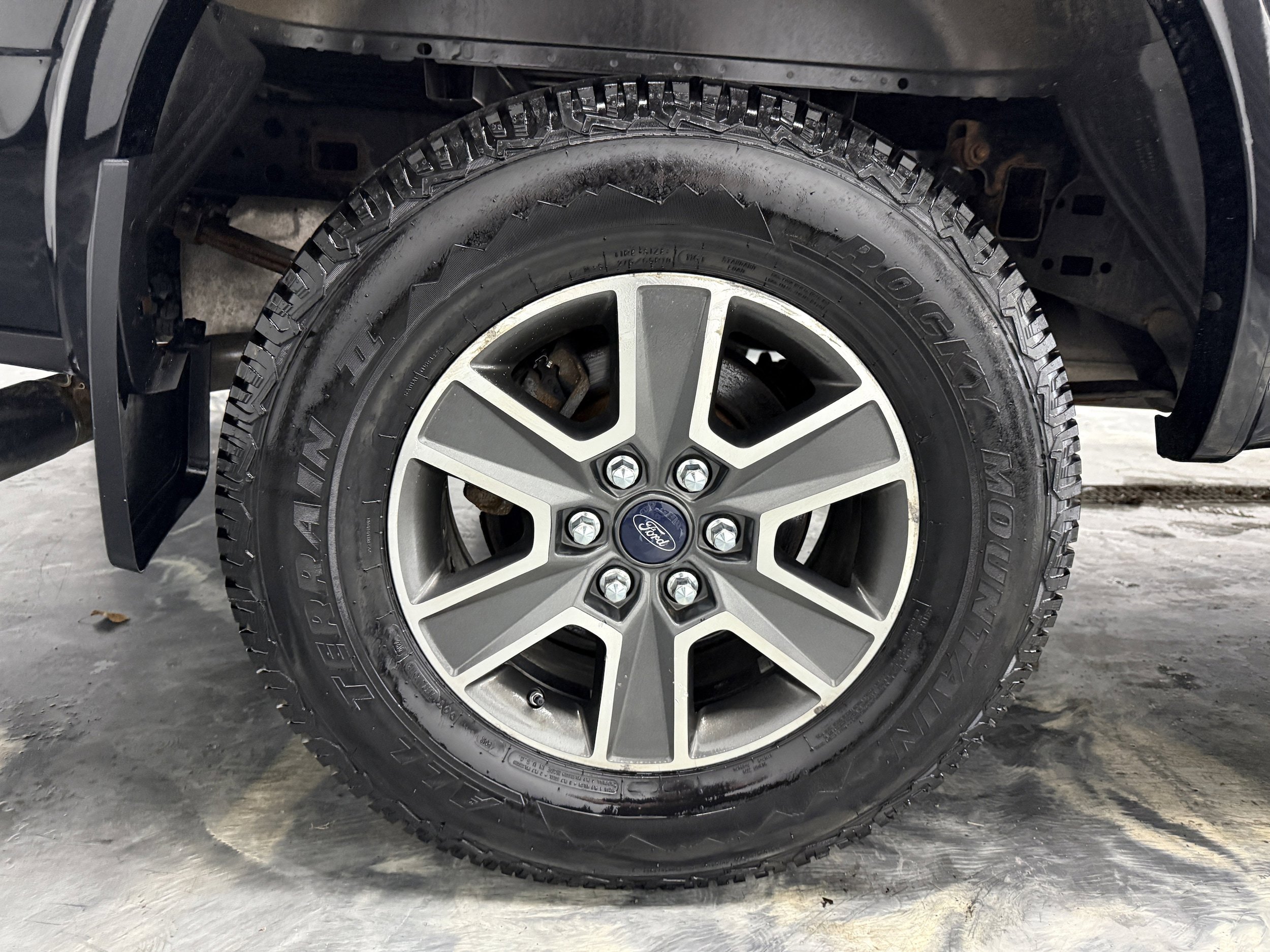 Used 2015 Ford F150 XLT w/ Equipment Group 302A Luxury AWD/4WD image 26