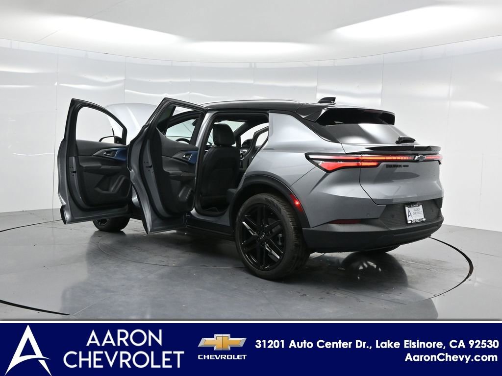 New 2026 Chevrolet Equinox EV LT image 51