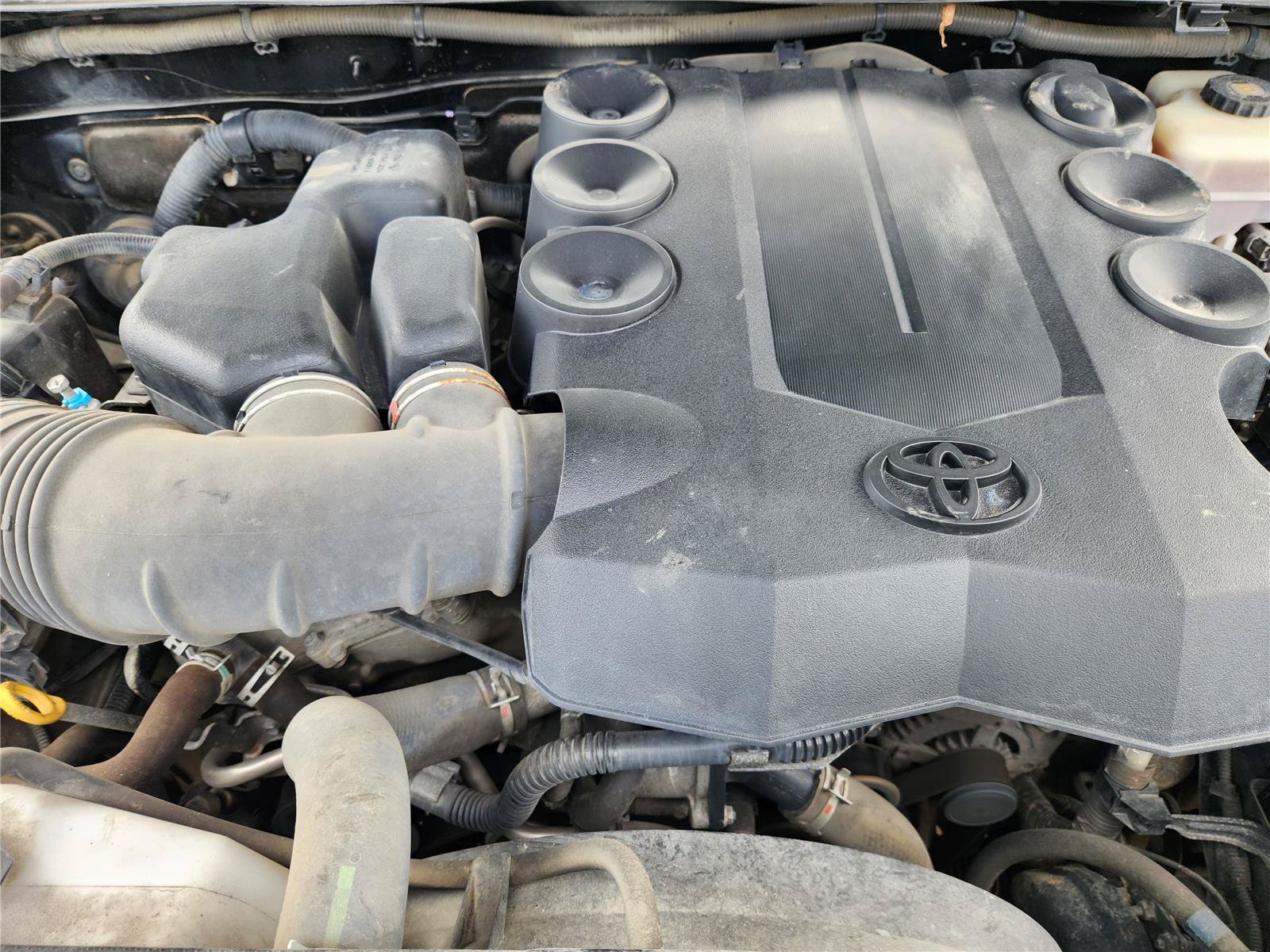 Used 2018 Toyota 4Runner TRD Off-Road Premium AWD/4WD image 33