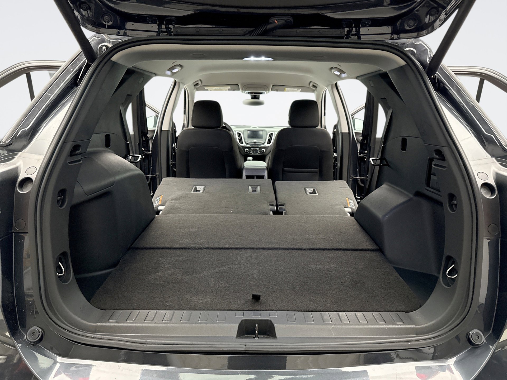 Used 2023 Chevrolet Equinox LT image 22