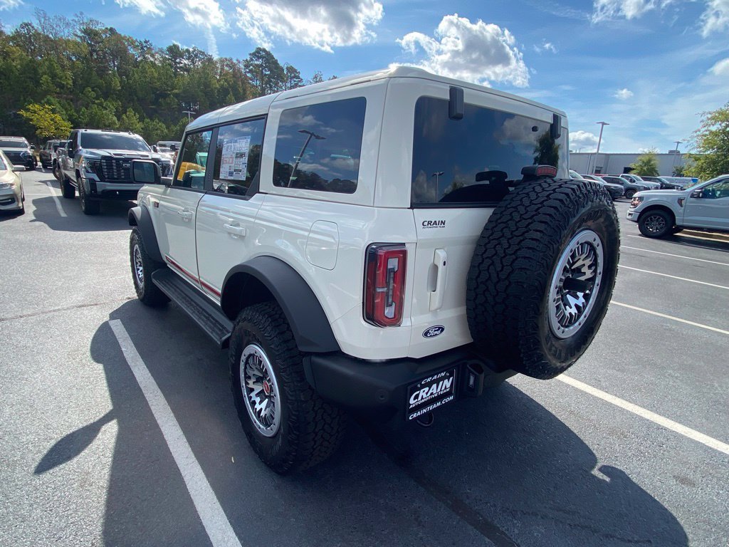 New 2026 Ford Bronco Outer Banks w/ Sasquatch Package AWD/4WD image 5