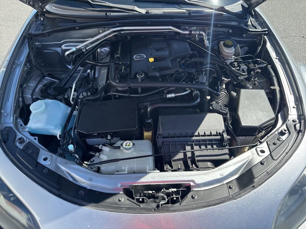 Used 2015 MAZDA MX-5 Miata Club RWD image 15
