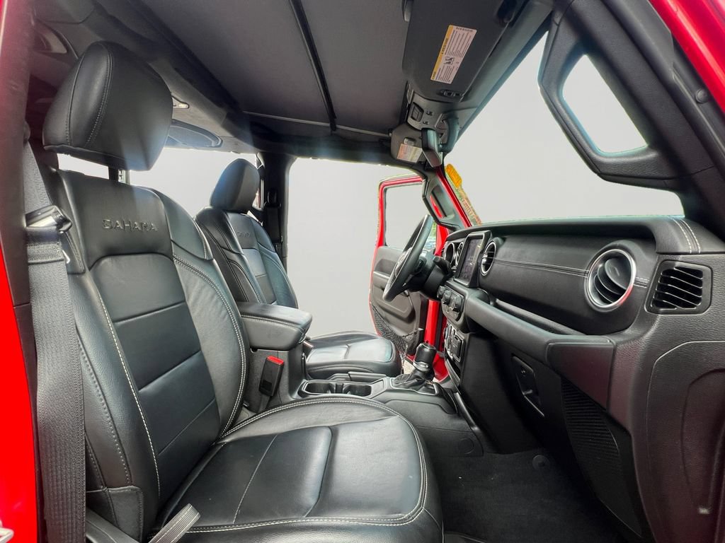 Used 2023 Jeep Wrangler Unlimited Sahara w/ Cold Weather Group AWD/4WD image 25