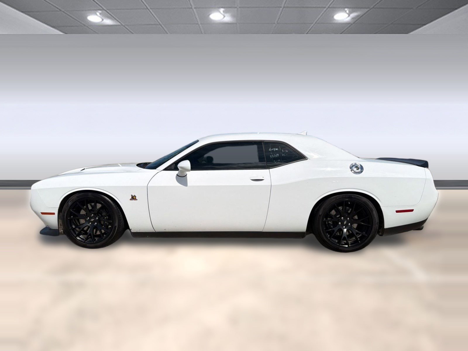 Used 2018 Dodge Challenger R/T Scat Pack w/ Dynamics Package image 2
