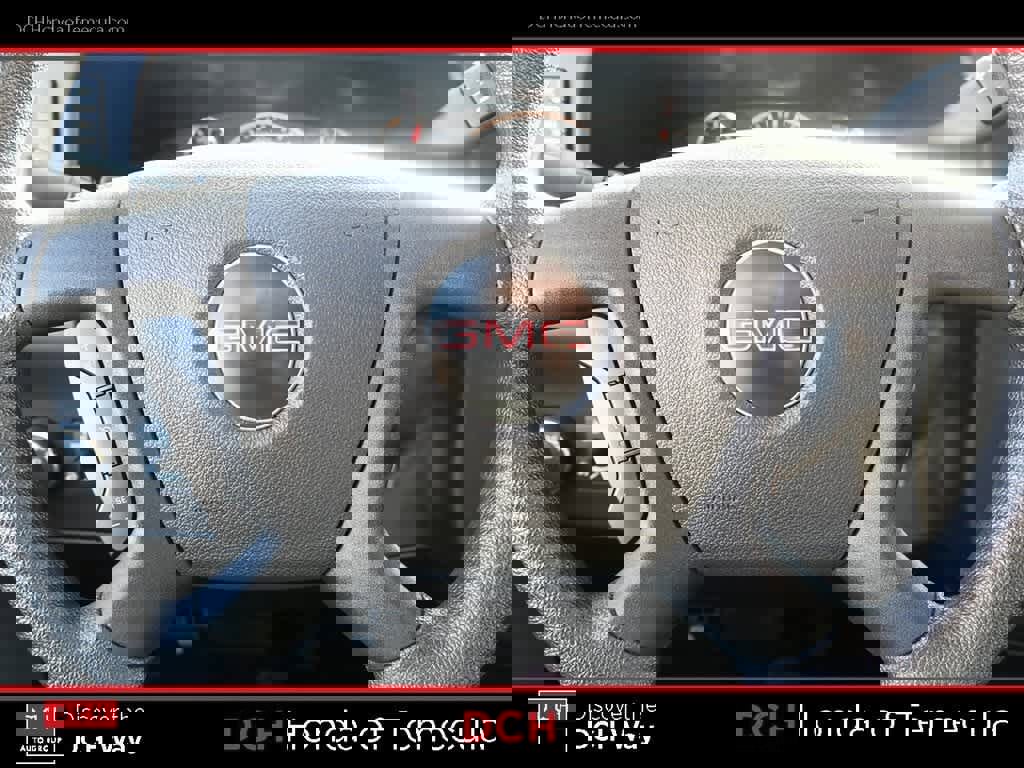 Used 2024 GMC Savana 2500 w/ Driver Convenience Package image 9