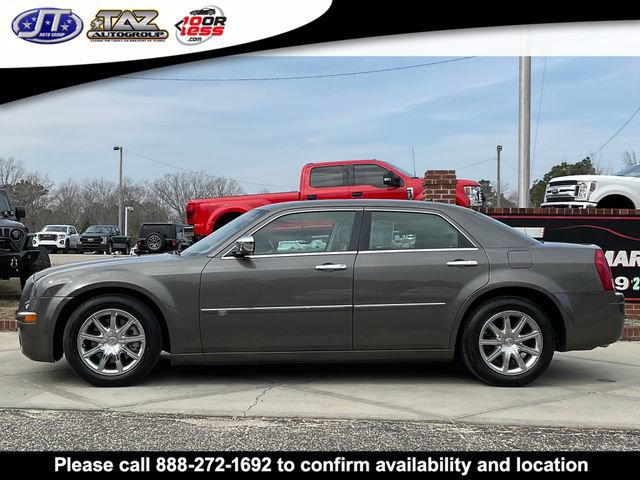 Used 2008 Chrysler 300 C w/ Protection Group II image 4