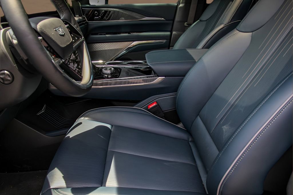 New 2025 Cadillac Escalade IQ Sport 2 image 8