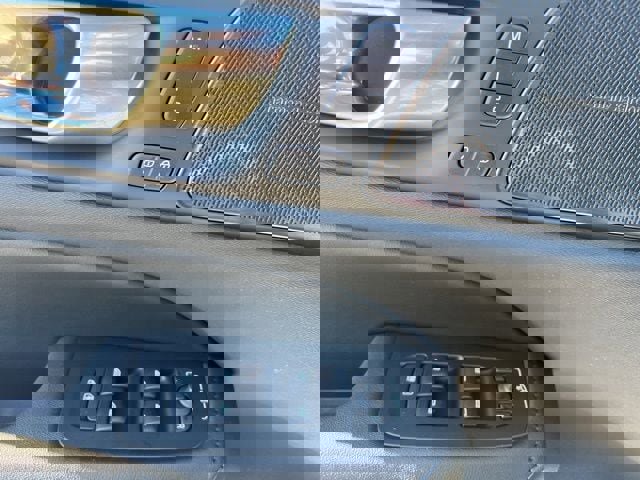 New 2026 Volvo V60 B5 Cross Country Plus w/ Climate Package image 23