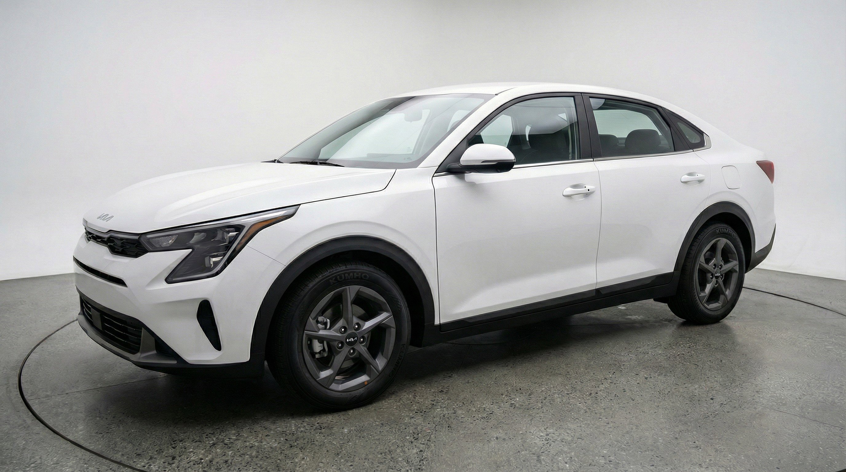 Used 2025 Kia K4 LXS image 3