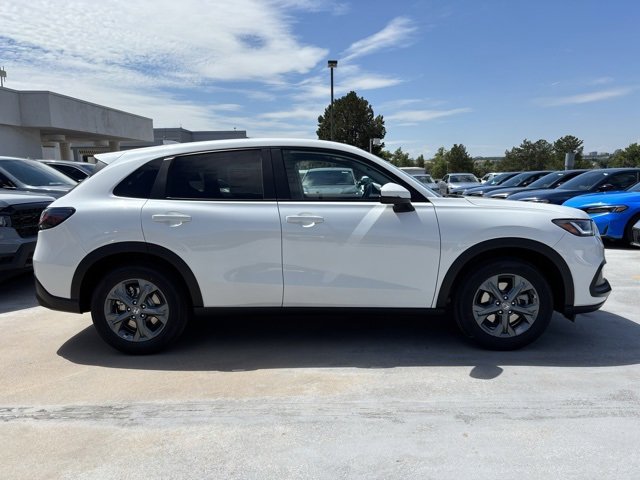 New 2026 Honda HR-V LX image 6