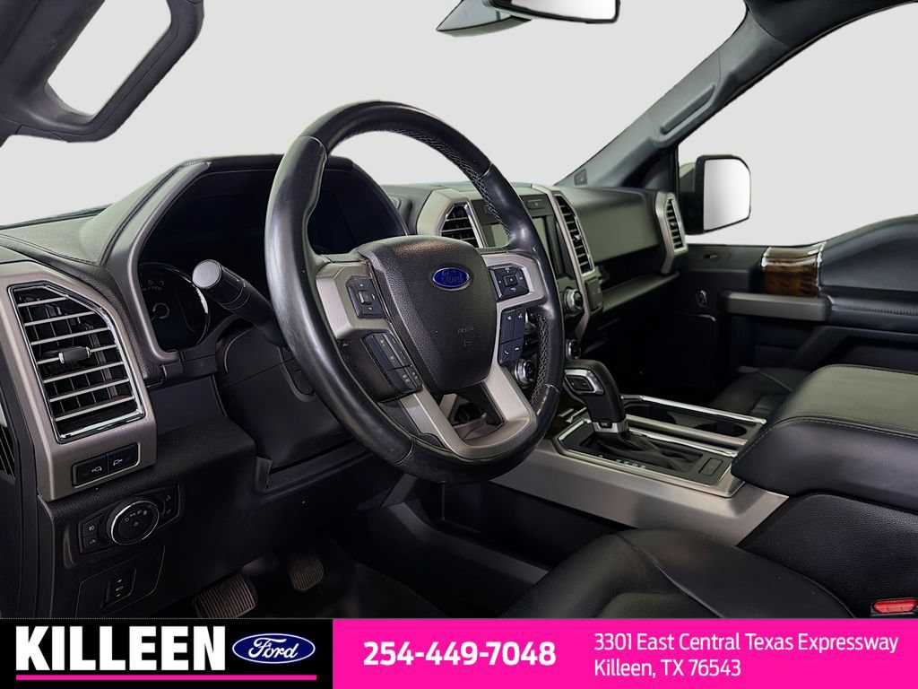 Used 2017 Ford F150 Platinum w/ Equipment Group 701A Luxury AWD/4WD image 10