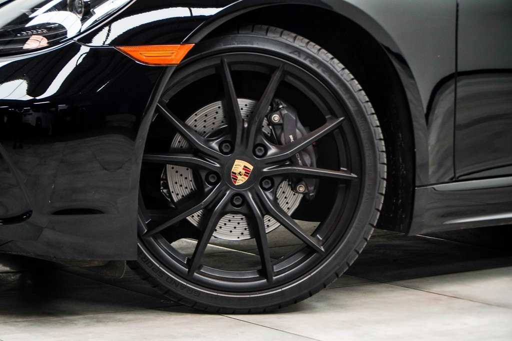 Used 2021 Porsche 718 Boxster image 4