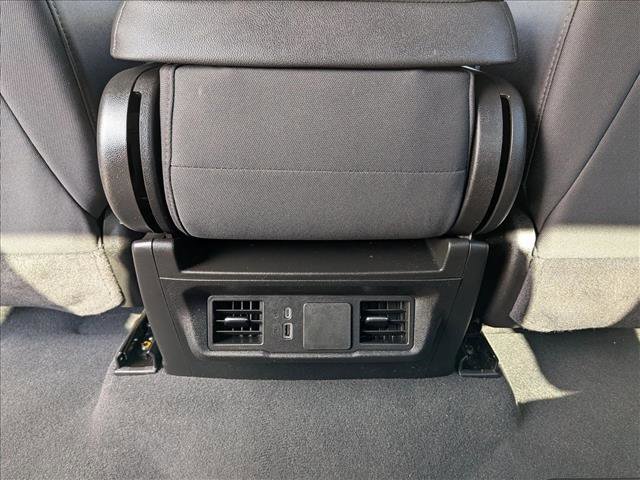 Used 2024 Chevrolet Silverado 1500 Custom image 16