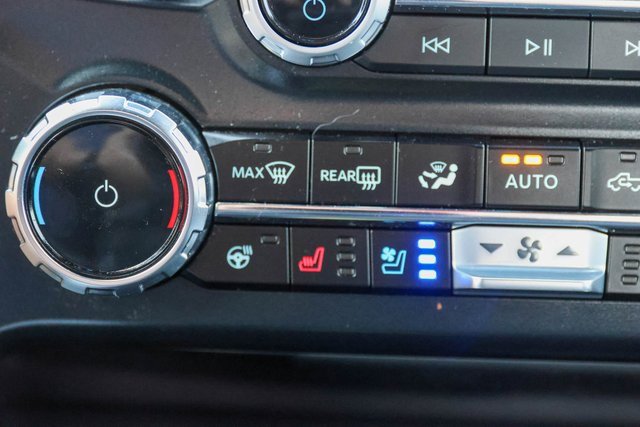 Used 2024 Ford F250 Platinum w/ FX4 Off-Road Package image 32