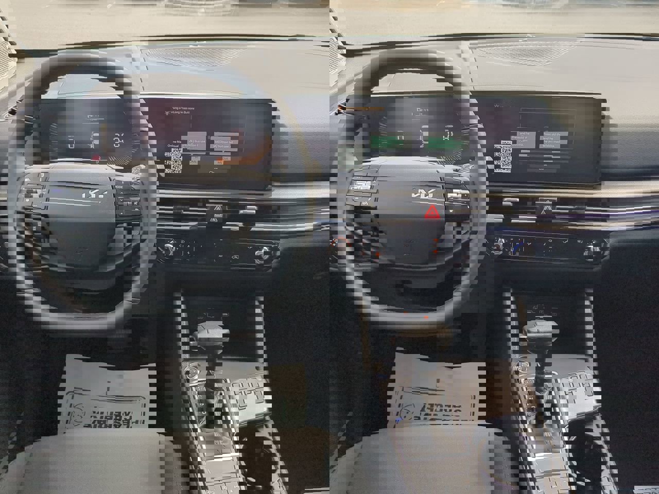 New 2026 Kia Sportage LX image 13