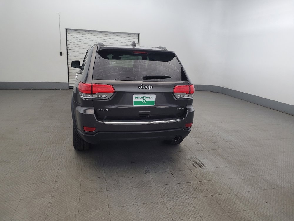 Used 2018 Jeep Grand Cherokee Limited AWD/4WD image 6