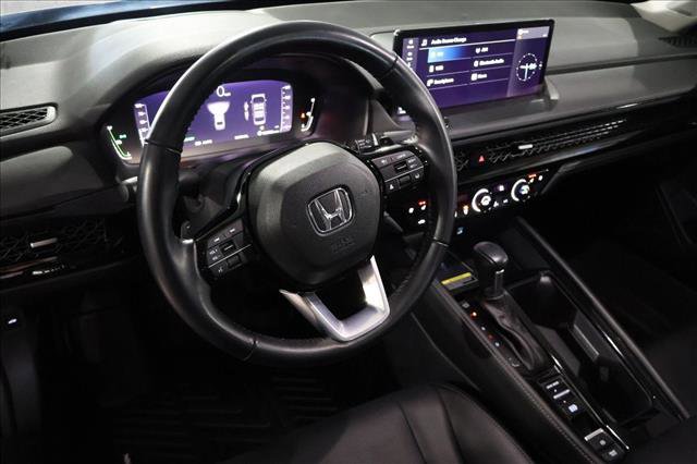 Used 2023 Honda Accord Touring image 12