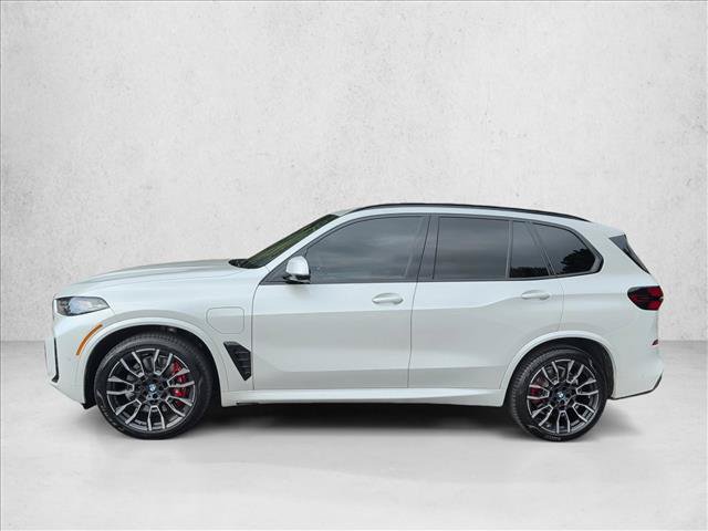 Used 2025 BMW X5 xDrive50e w/ M Sport Package AWD/4WD image 6