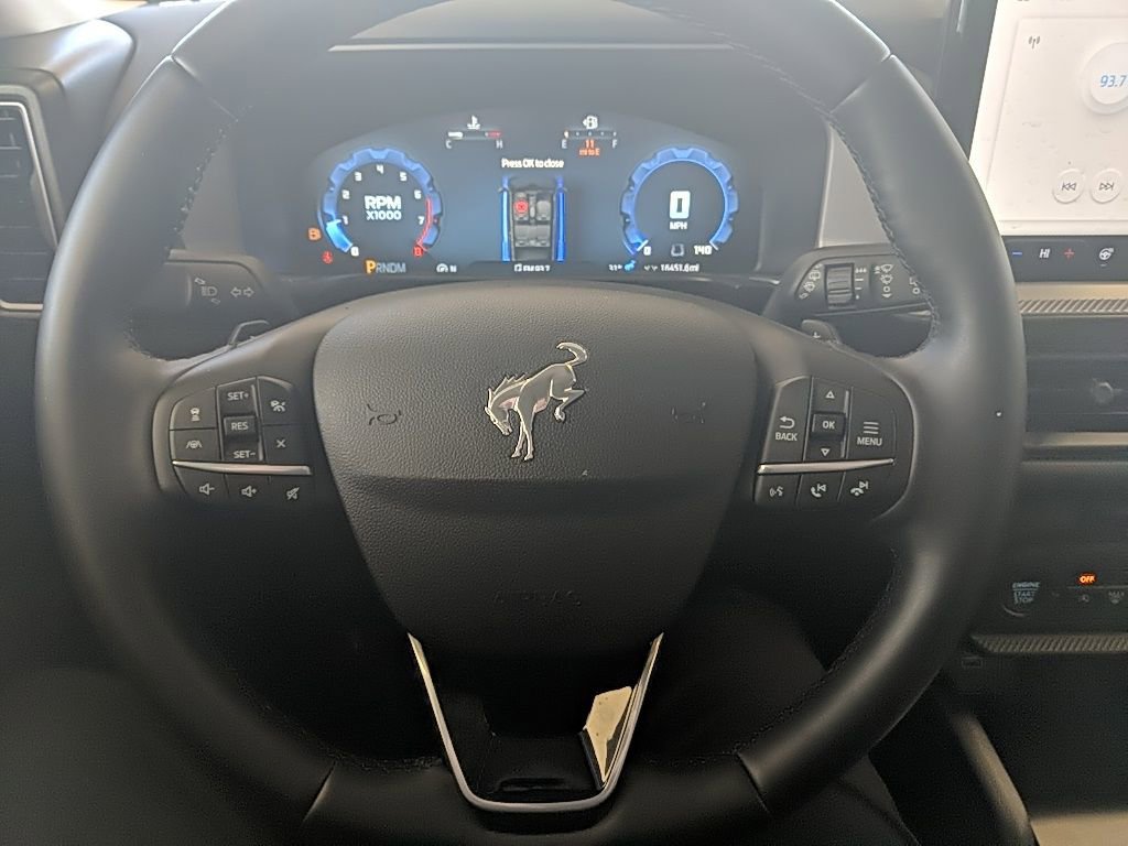 Used 2025 Ford Bronco Sport Badlands image 14