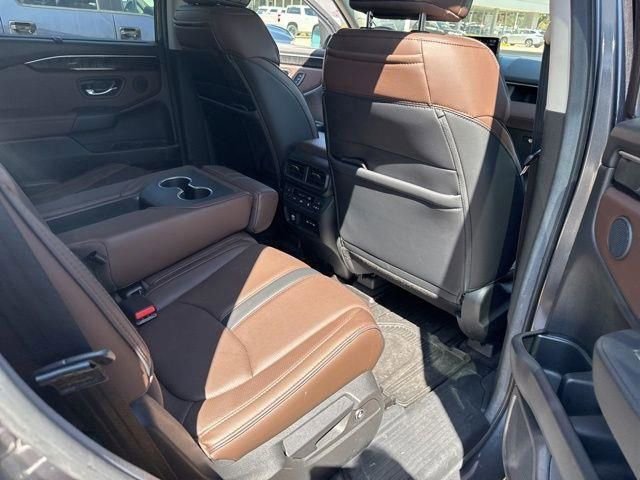Used 2025 Honda Pilot Elite image 28