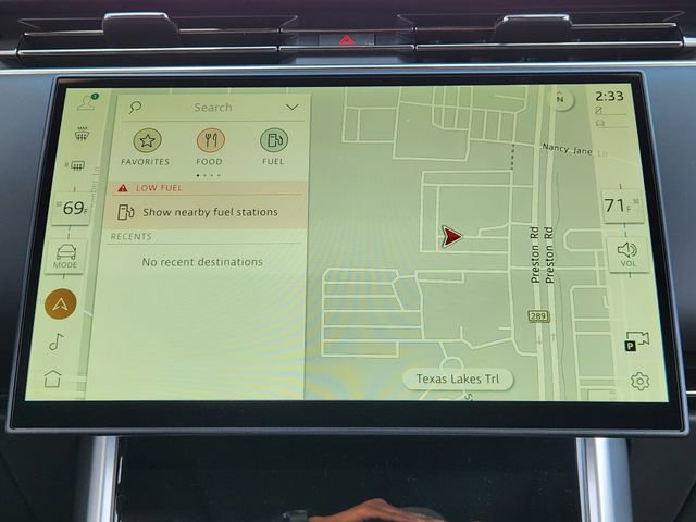 New 2026 Land Rover Range Rover SE image 12