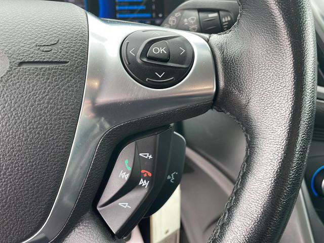 Certified 2017 Ford C-MAX Energi SE FWD image 15