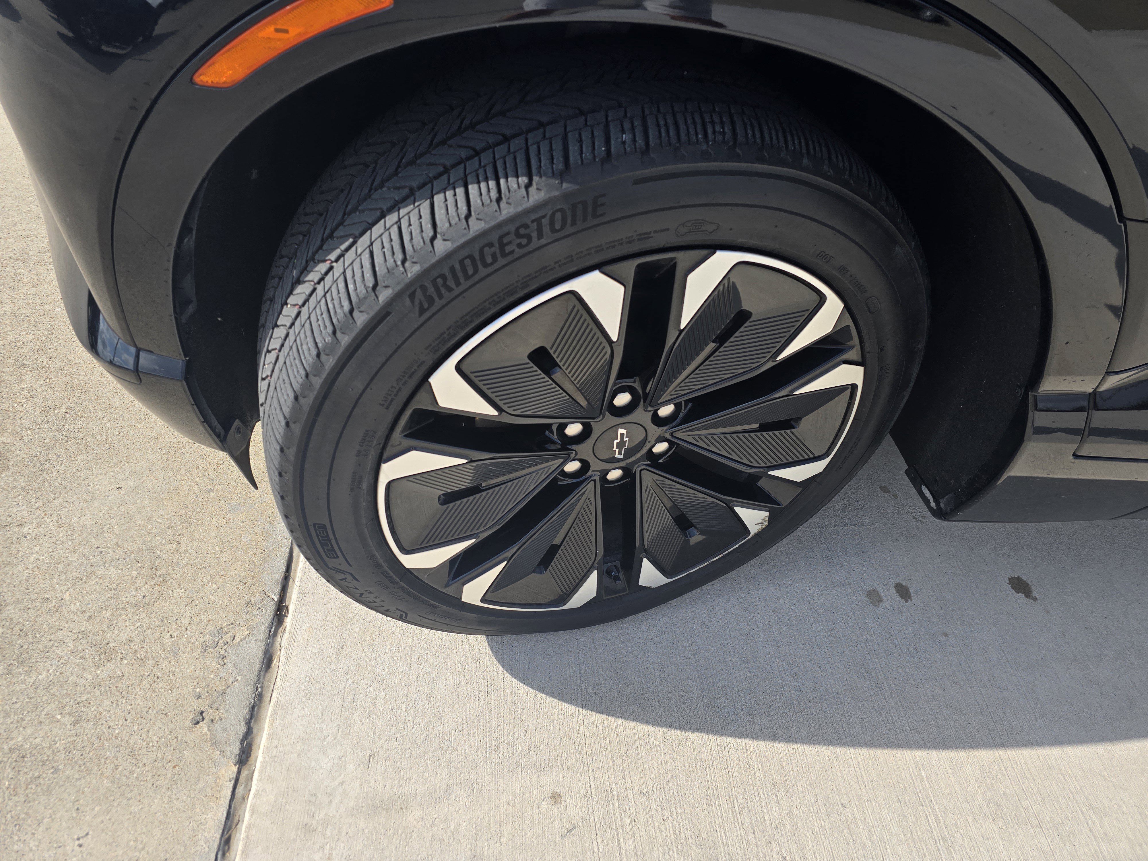 Used 2024 Chevrolet Blazer EV RS image 9