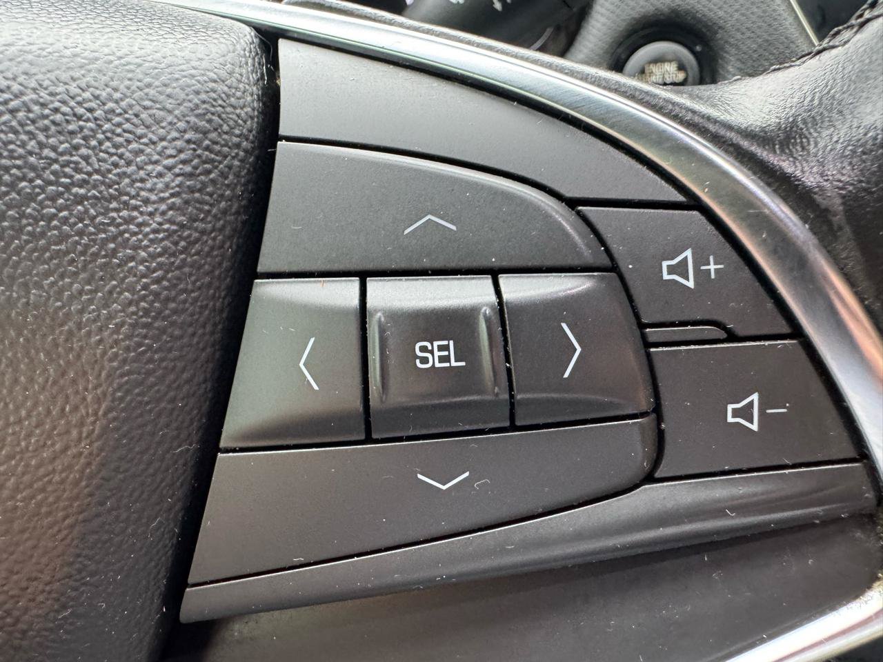 Used 2019 Cadillac XT5 AWD image 19