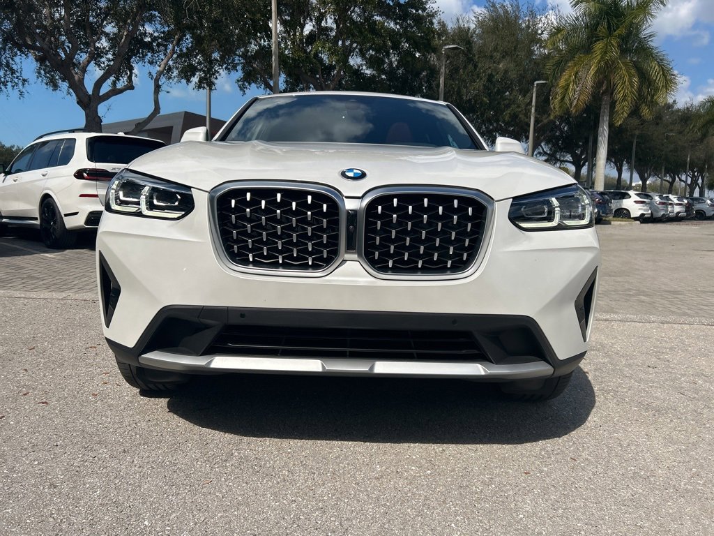 Certified 2023 BMW X4 xDrive30i w/ Premium Package image 10
