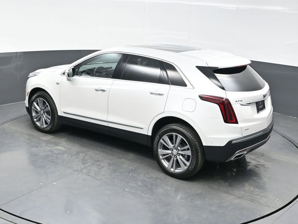 New 2026 Cadillac XT5 Premium Luxury AWD/4WD image 40
