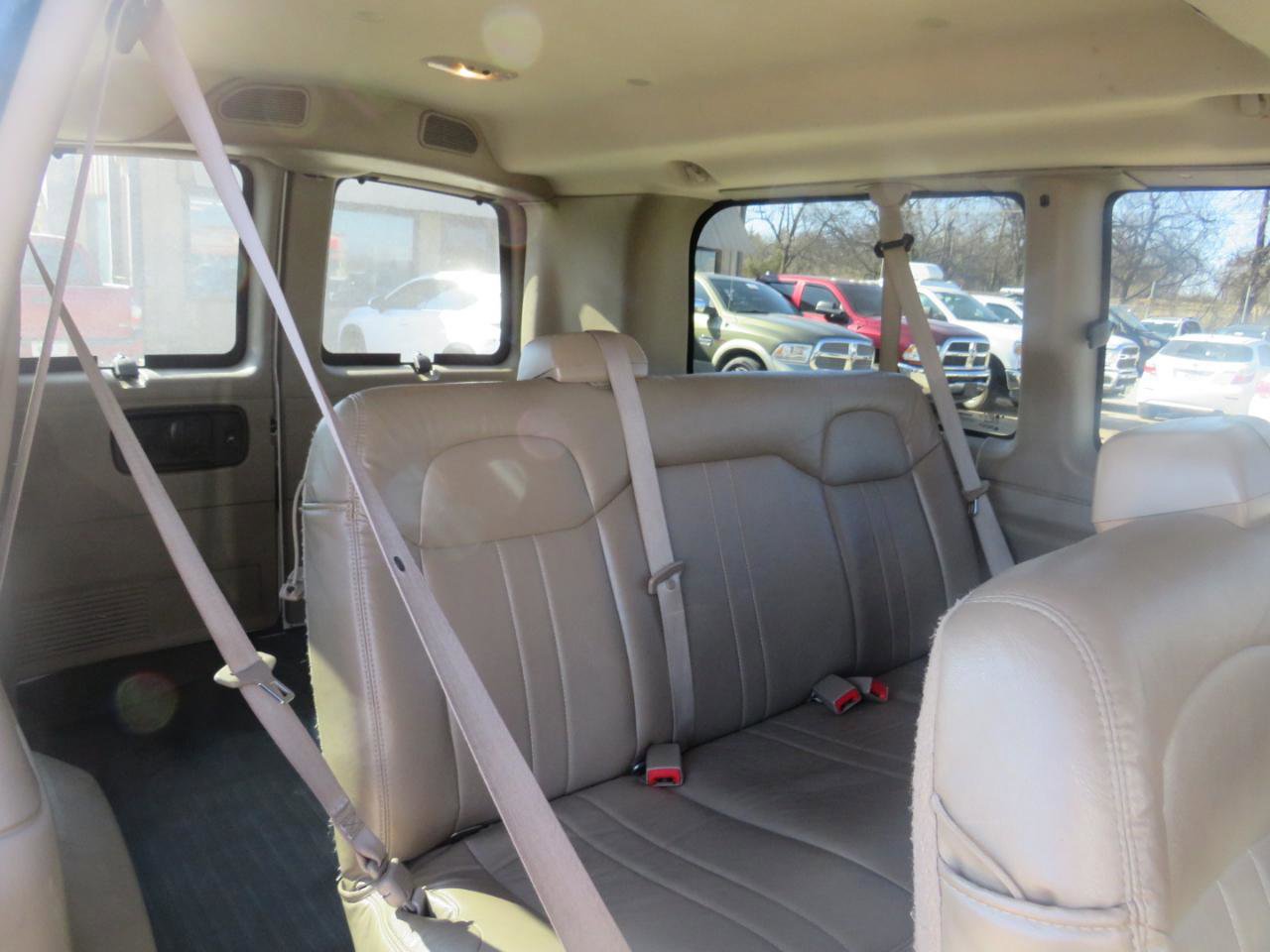 Used 2014 Chevrolet Express 1500 LS image 23