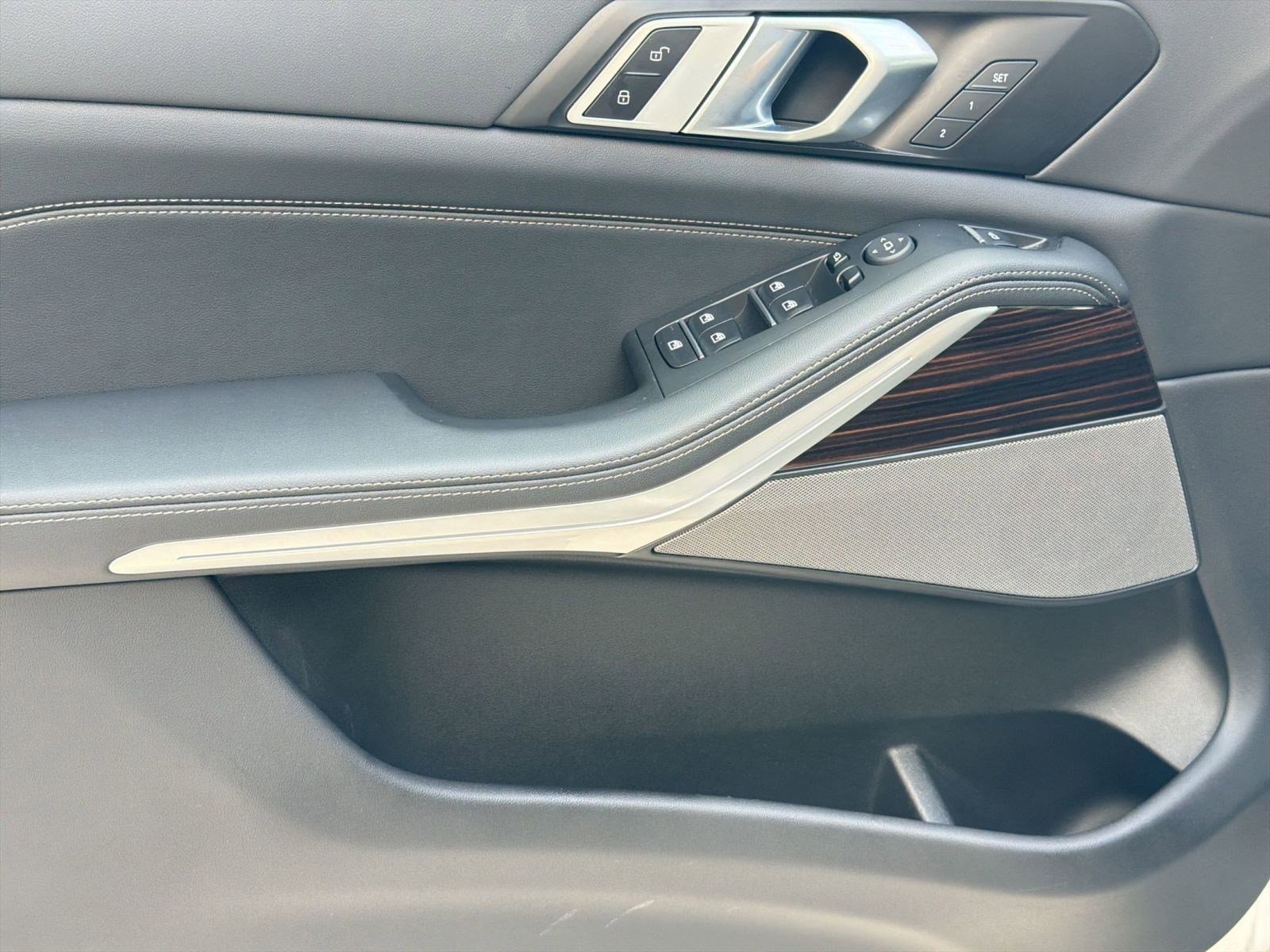 Used 2026 BMW X5 xDrive40i image 13