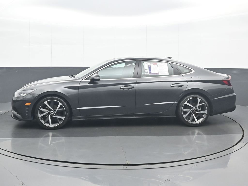 Used 2021 Hyundai Sonata SEL Plus w/ Tech Package image 3