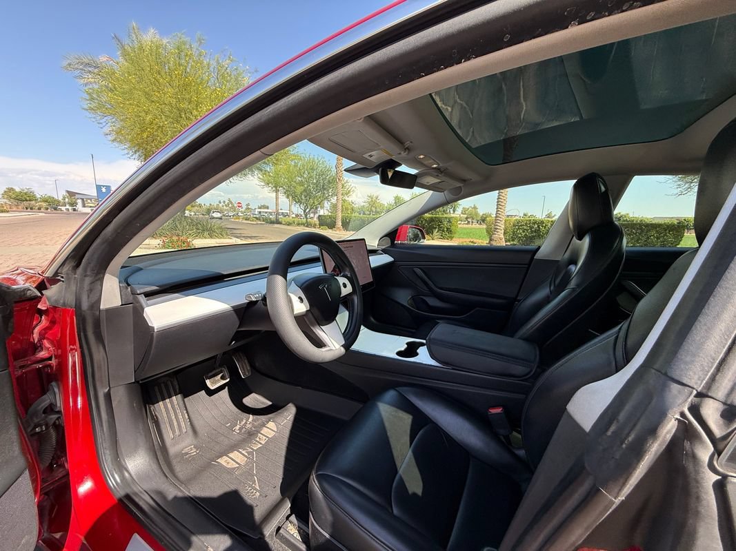 Used 2019 Tesla Model 3 Standard Range RWD image 8