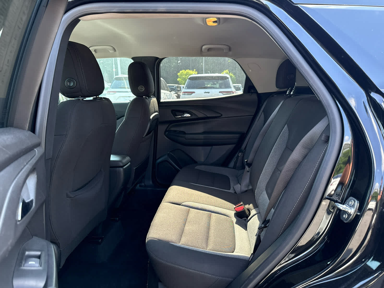 Used 2024 Chevrolet TrailBlazer LT w/ Driver Confidence Package FWD image 26