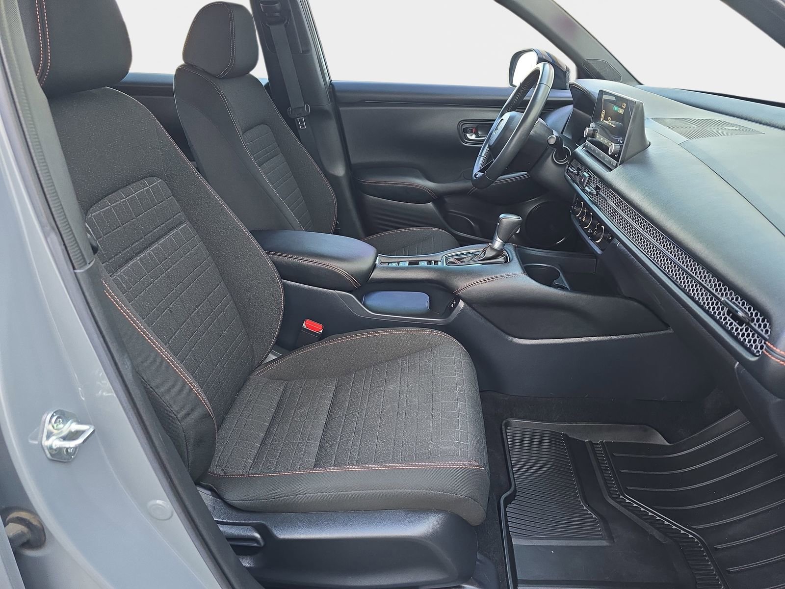 Certified 2024 Honda HR-V Sport image 12