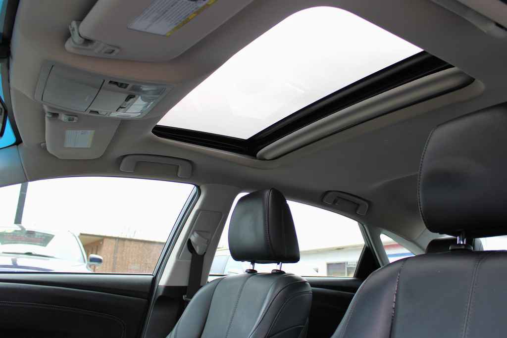 Used 2016 Toyota Avalon XLE Premium image 12