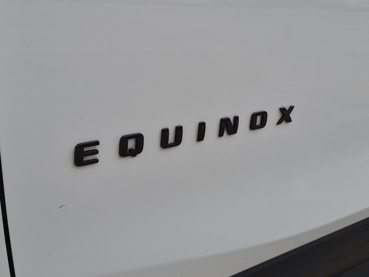 Used 2023 Chevrolet Equinox RS FWD image 6