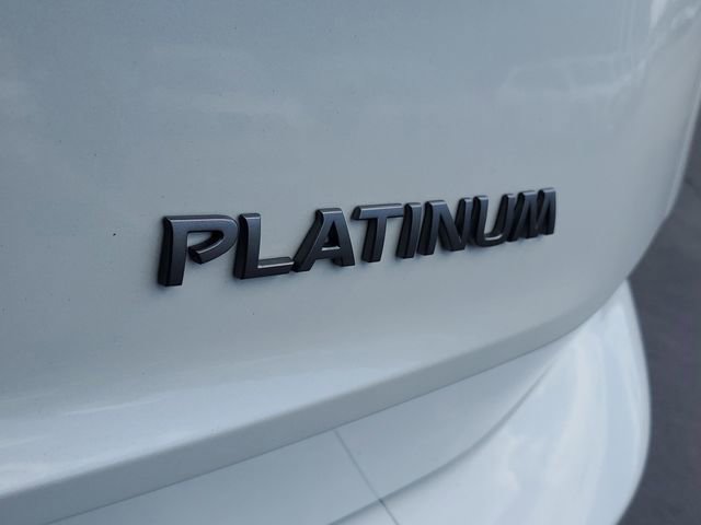 Used 2025 Nissan Rogue Platinum FWD image 6