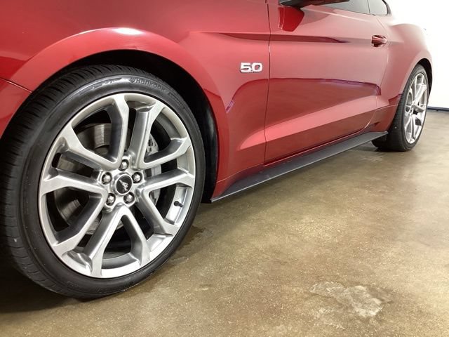 Used 2019 Ford Mustang GT Premium w/ Equipment Group 401A RWD image 2
