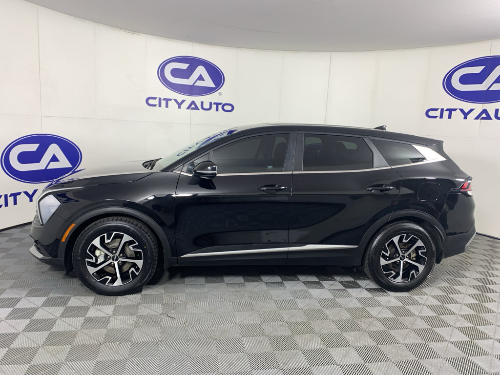 Used 2023 Kia Sportage EX FWD image 6