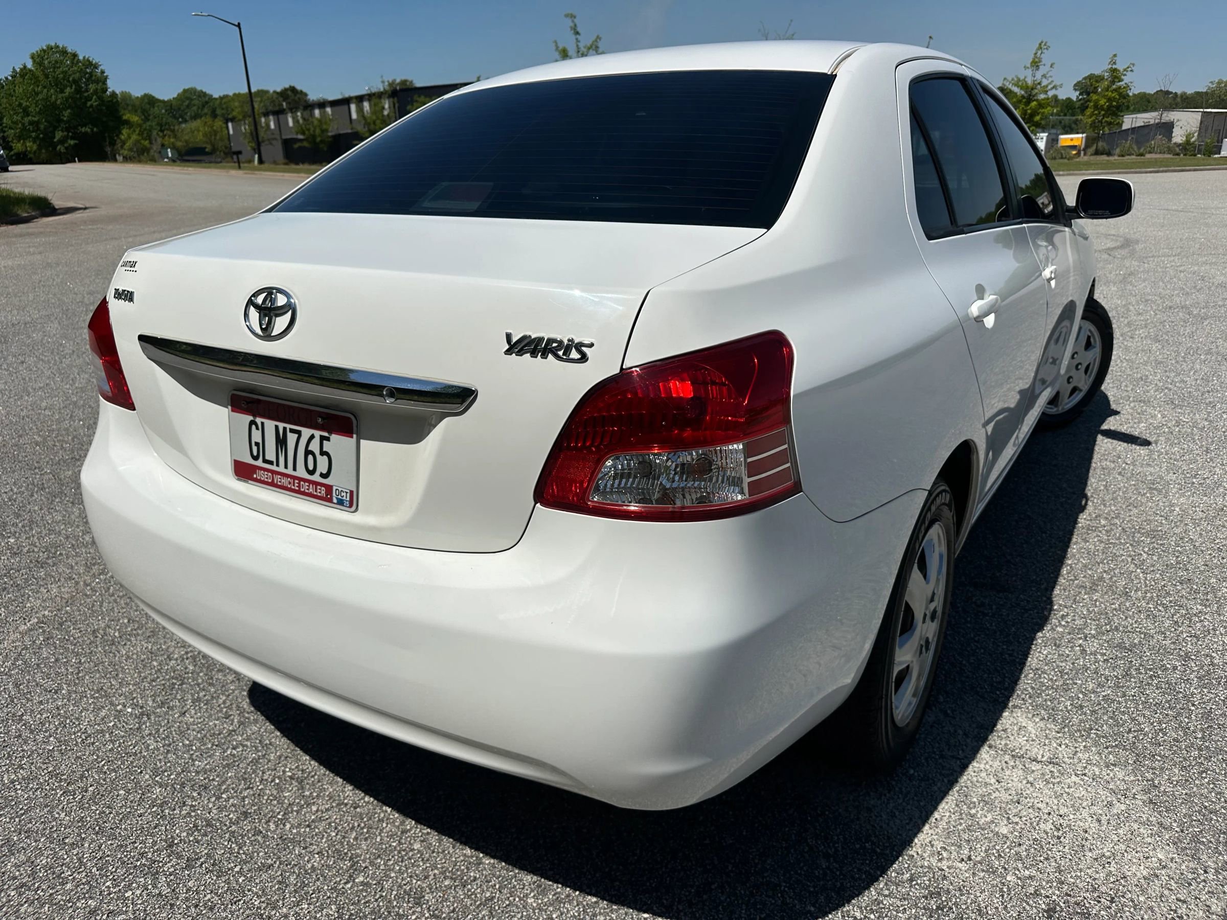 Used 2011 Toyota Yaris Sedan image 5