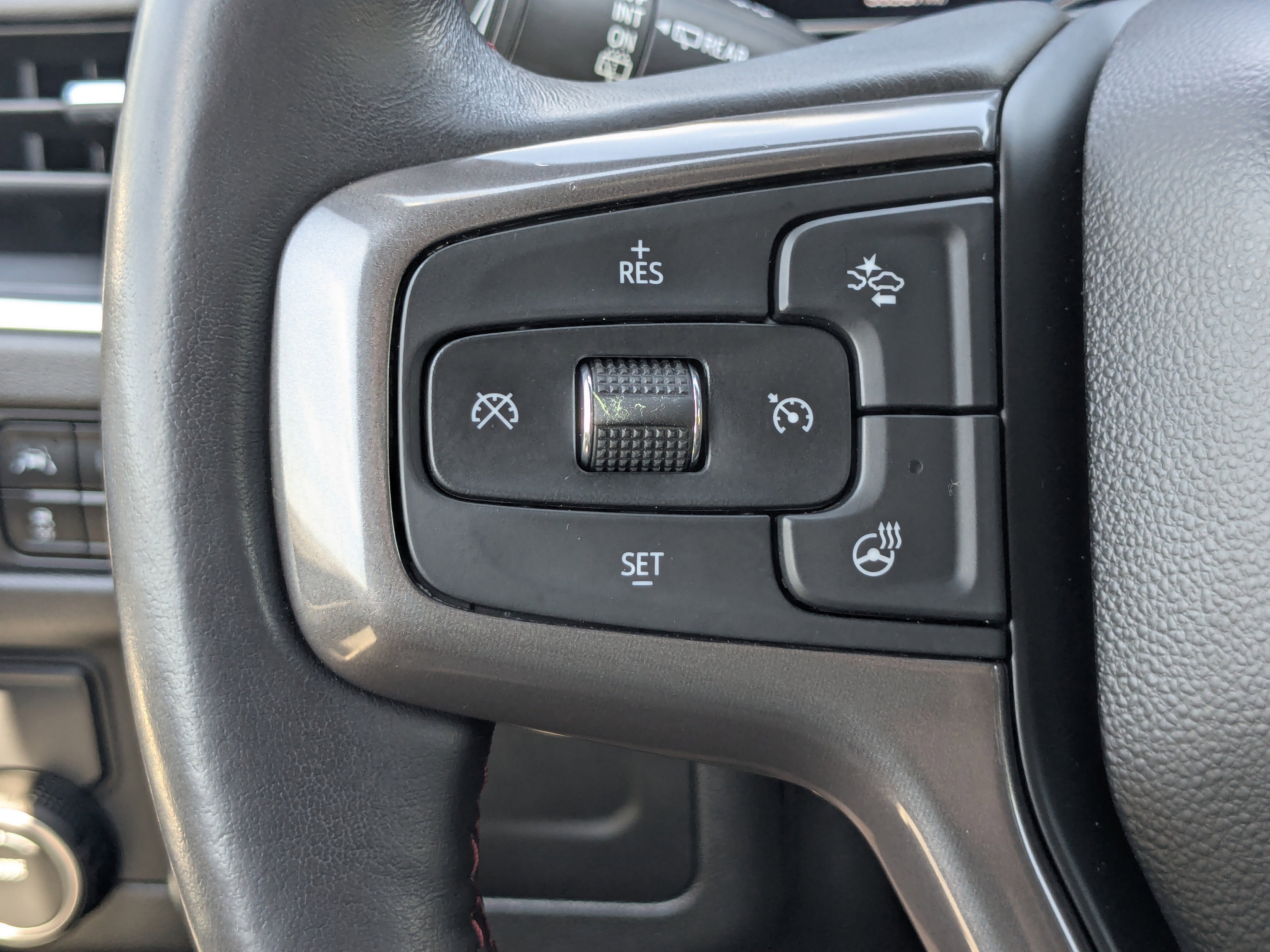 Used 2022 Chevrolet Tahoe RST w/ Luxury Package RWD image 24