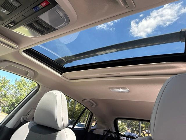 Used 2020 Subaru Crosstrek 2.0i Limited w/ Moonroof Package AWD/4WD image 14