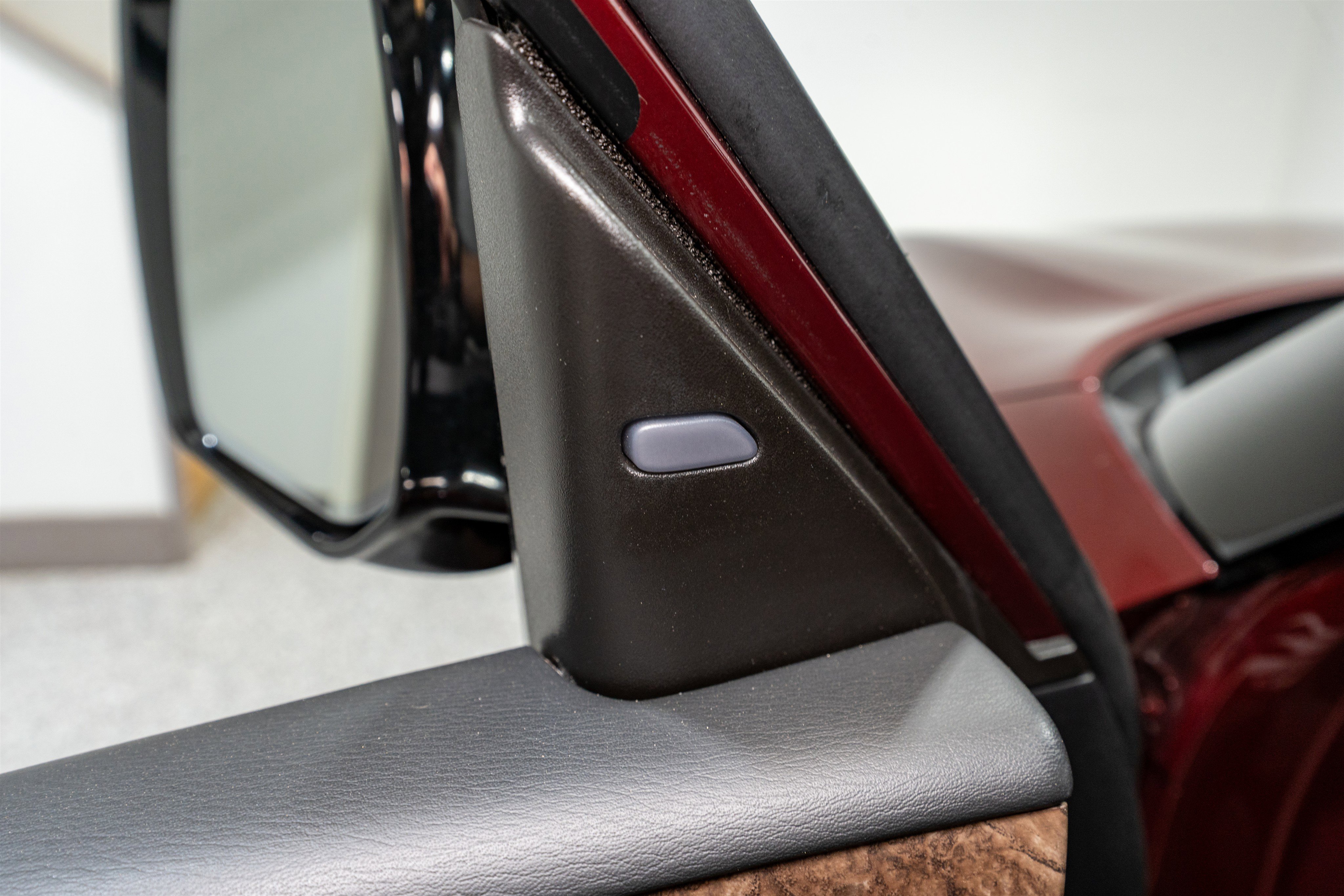 Used 2021 INFINITI QX80 Premium Select w/ Cargo Package image 13