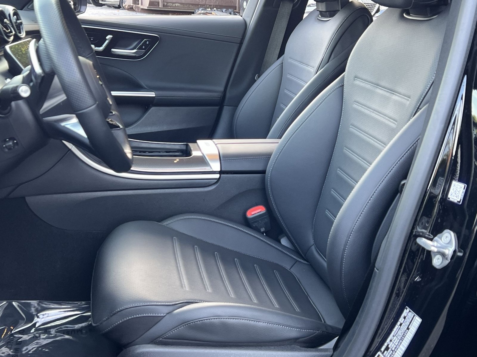 Used 2023 Mercedes-Benz C 300 4MATIC Sedan image 18