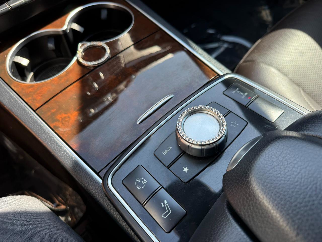 Used 2014 Mercedes-Benz E 550 Cabriolet image 48