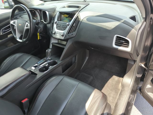 Used 2016 Chevrolet Equinox LTZ w/ Enhanced Convenience Package AWD/4WD image 23
