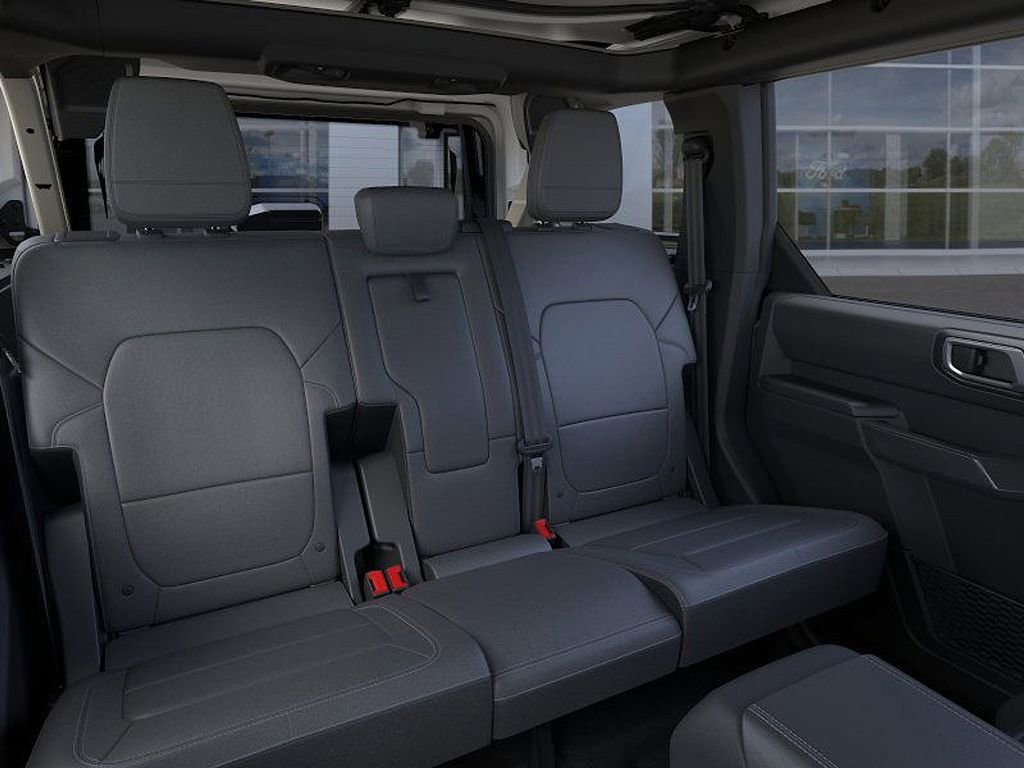 New 2026 Ford Bronco Outer Banks image 11