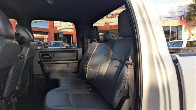 Used 2022 RAM 3500 Tradesman w/ Chrome Appearance Group image 16